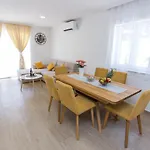 House Sea La Vie * Mlini