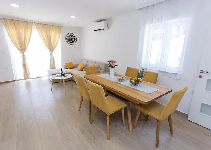 House Sea La Vie * Млини